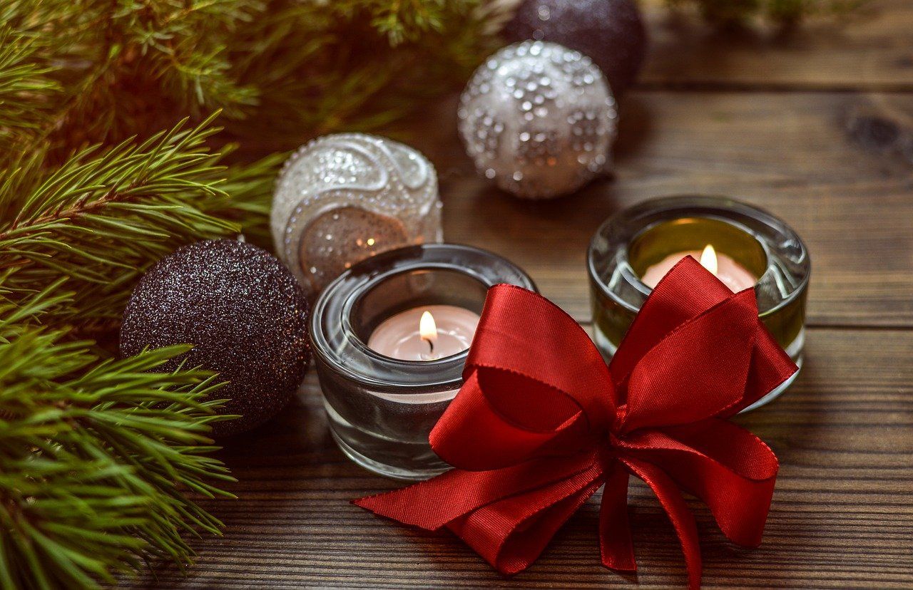 Mélange d'huiles essentielles Noël - 8 recettes inspirantes